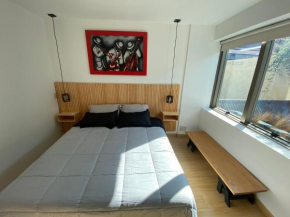 Exclusivo en PB patio, cochera, equipado,